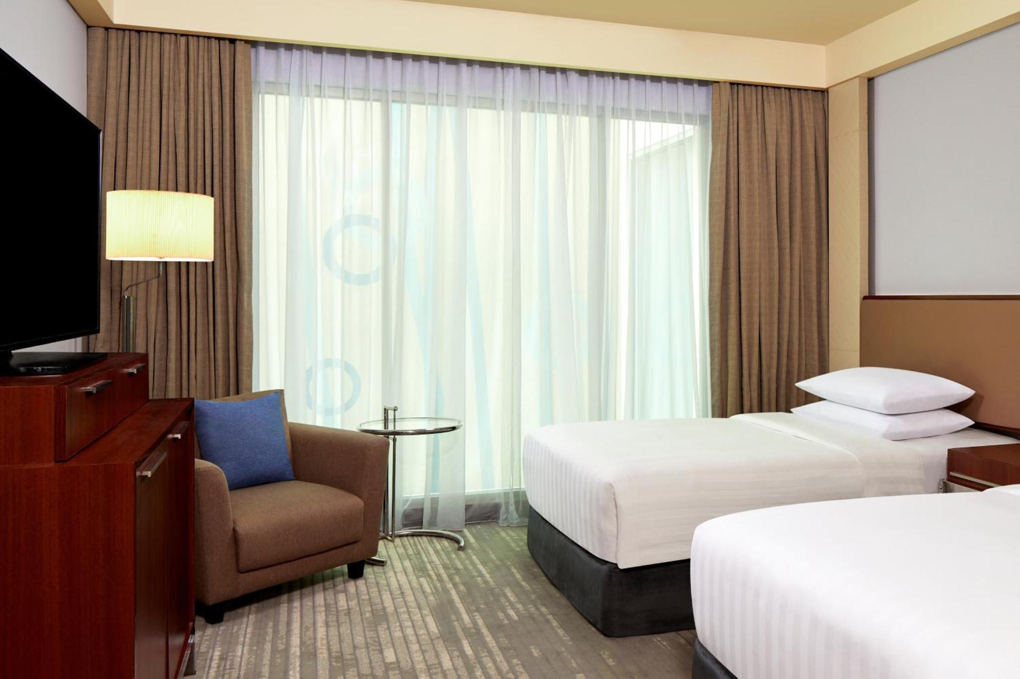 Courtyard By Marriott Bandung Dago Hotel Ngoại thất bức ảnh